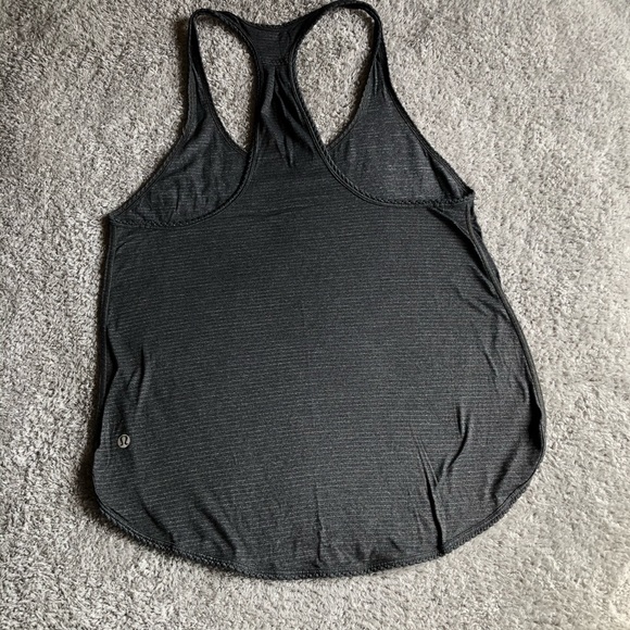 Lululemon racer back tank top - Picture 2 of 7